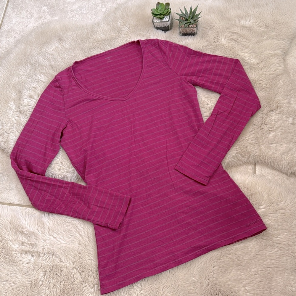 Icebreaker Merino Wool Long Sleeve Pink Shirt Size Medium